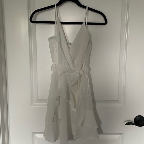 Francesca's Collections Dresses & Skirts - Francesca’s white wrap around dress